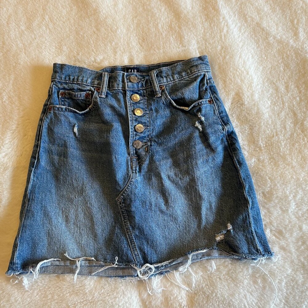 Gap Denim Button Fly Mini Skirt with Frayed Hem Size 00/24